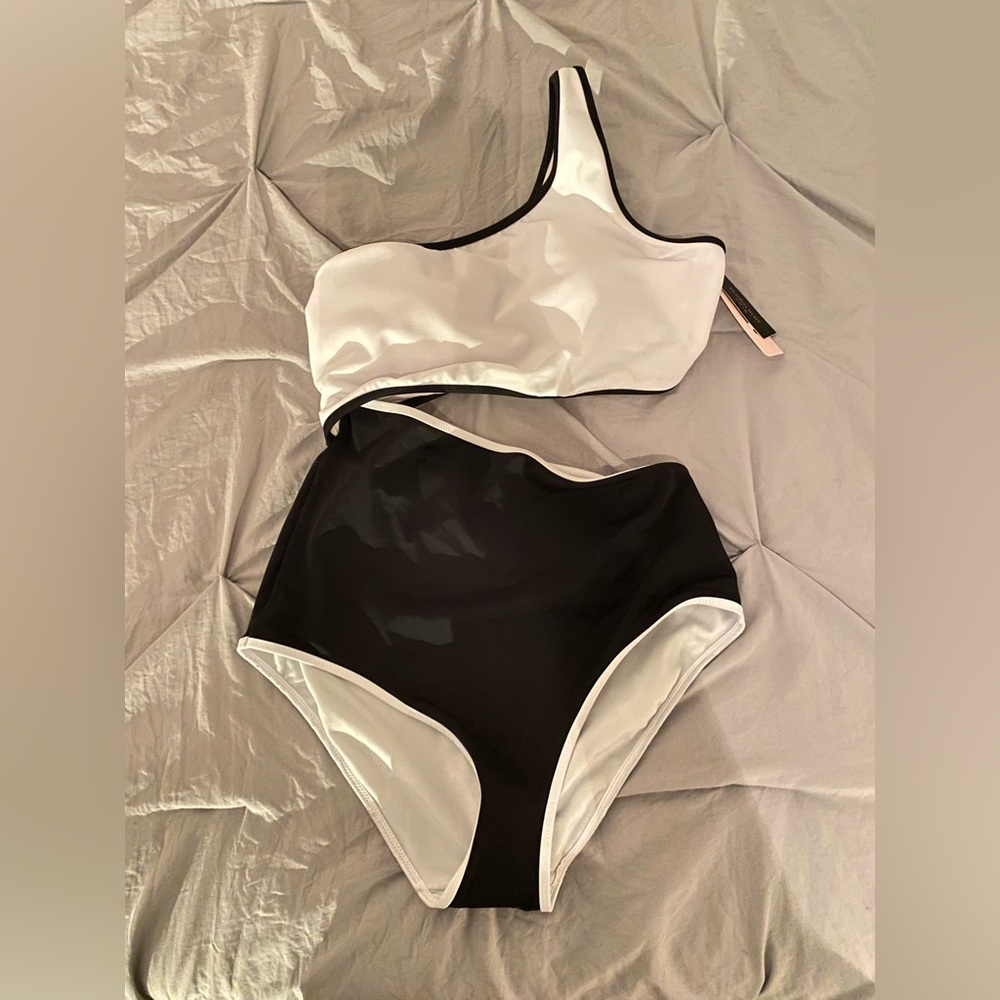 Brand New Victoria’s Secret One Piece Cutout Swim Suit
